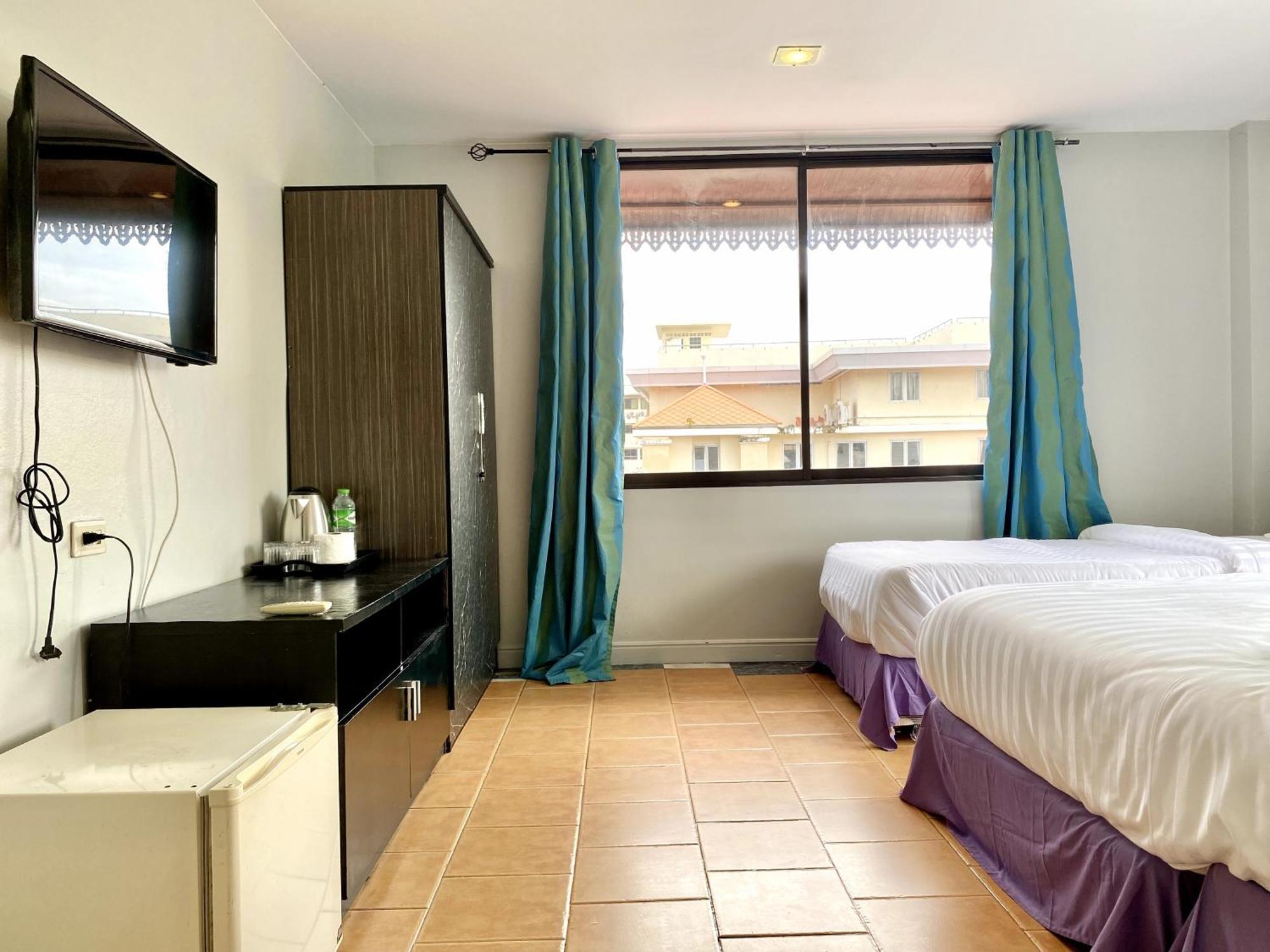 Beachwalk Minotel Patong Eksteriør bilde