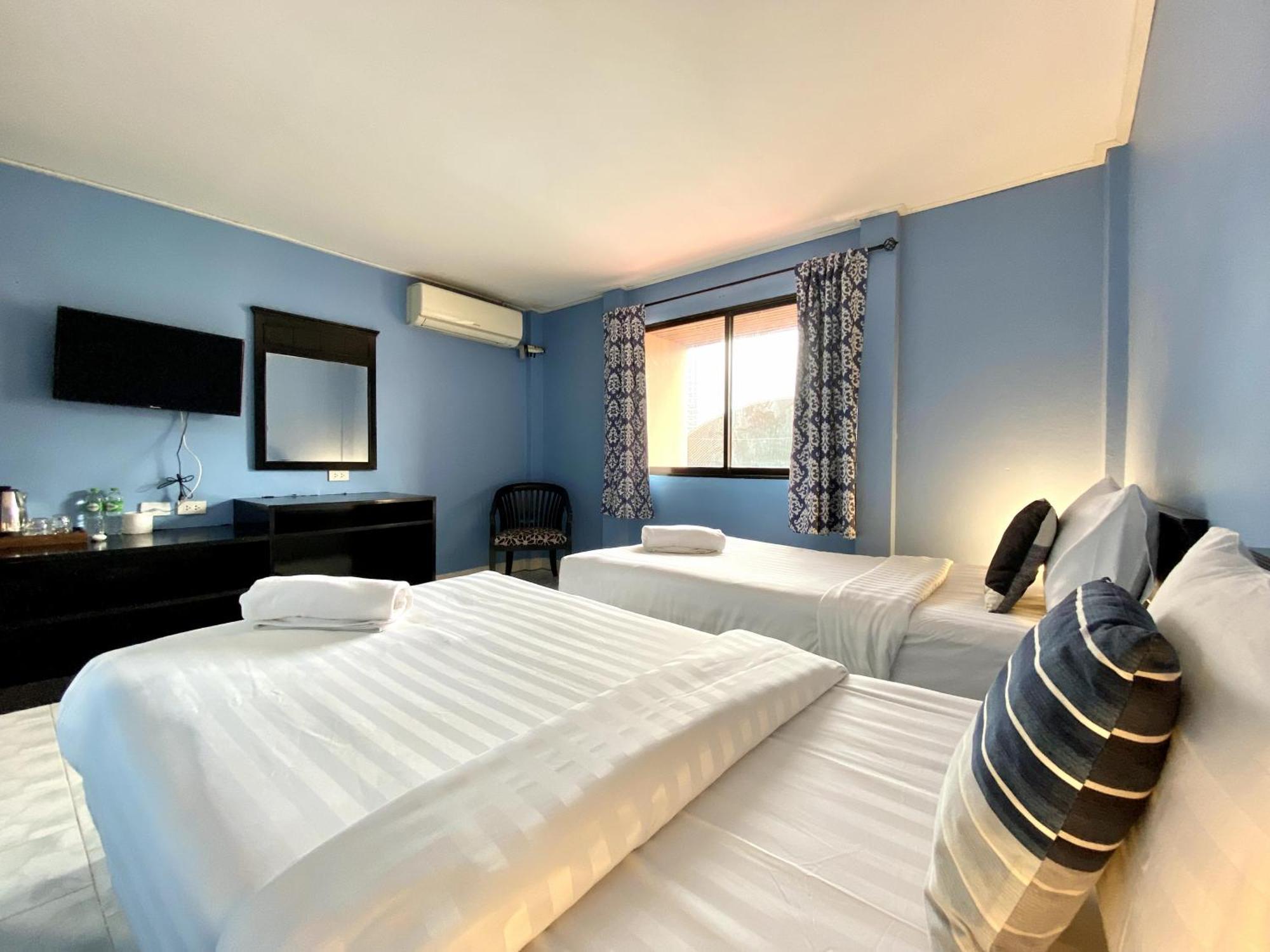 Beachwalk Minotel Patong Eksteriør bilde